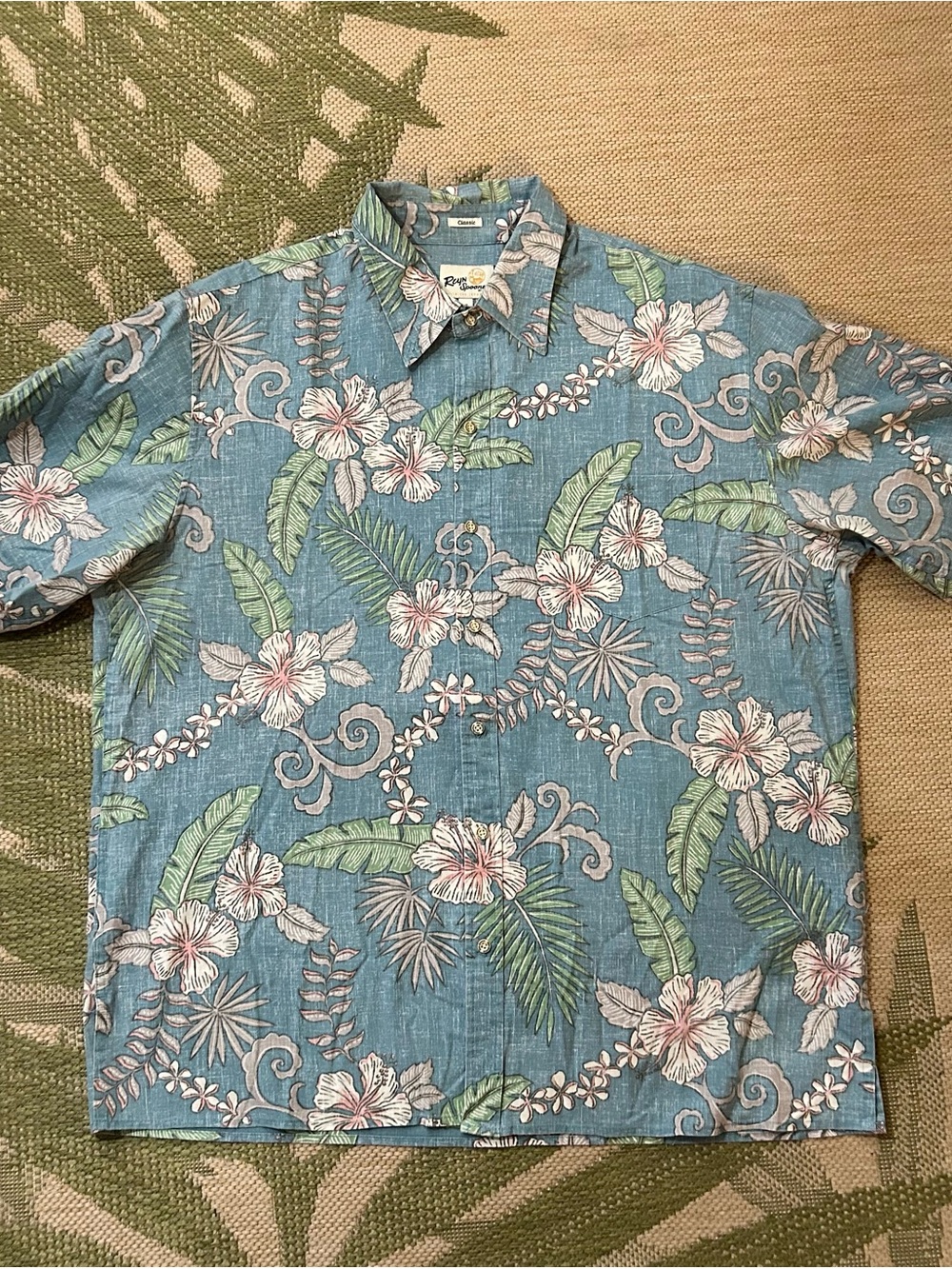 Reyn Spooner Light Blue Tropical Floral Print Button-Down Aloha Shirt
